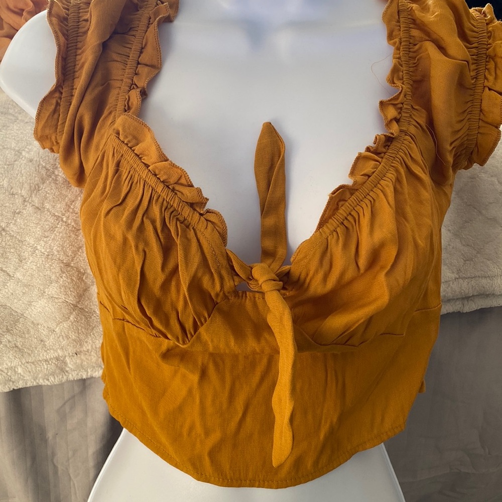 Crop top